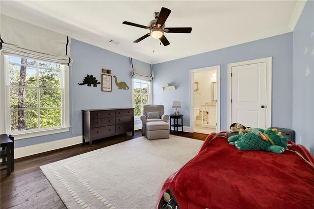1116 Dawn View Lane NW, Atlanta, GA 30327
