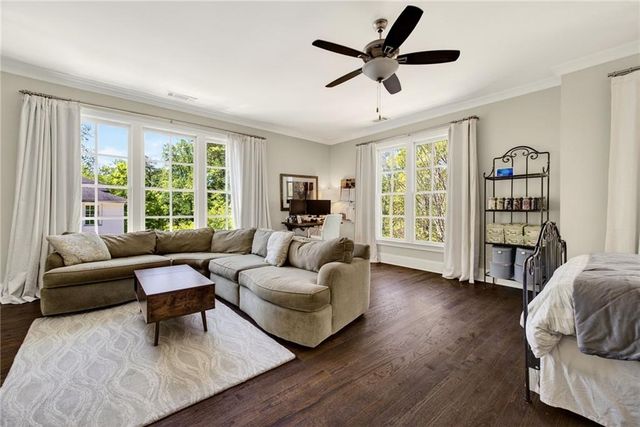 1116 Dawn View Lane NW, Atlanta, GA 30327