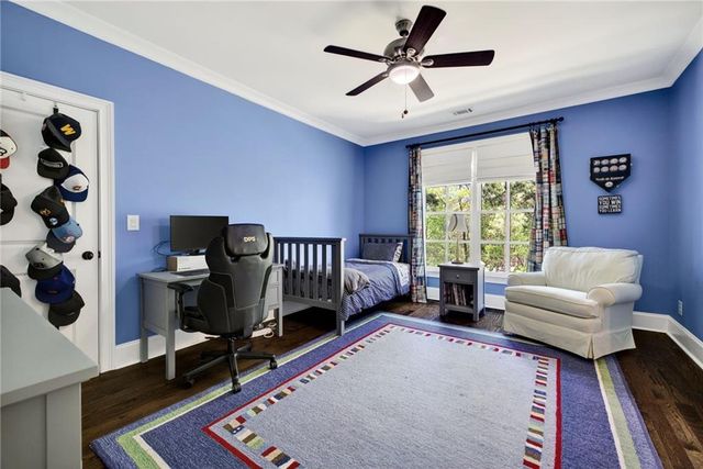 1116 Dawn View Lane NW, Atlanta, GA 30327