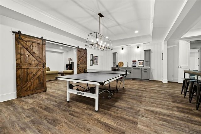 1116 Dawn View Lane NW, Atlanta, GA 30327