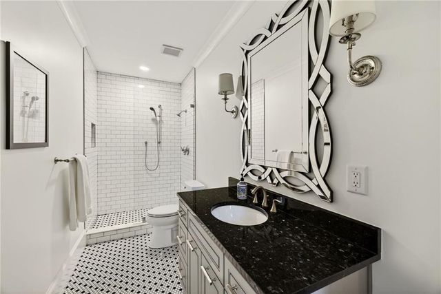 1116 Dawn View Lane NW, Atlanta, GA 30327