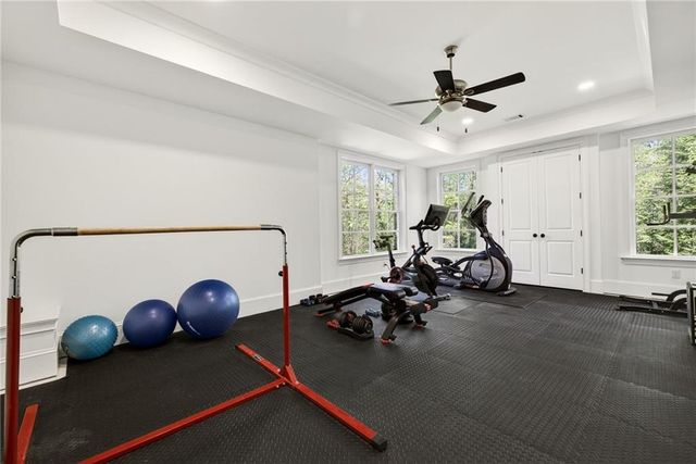 1116 Dawn View Lane NW, Atlanta, GA 30327