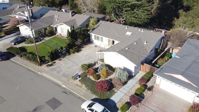 17774 Trenton Dr, Castro Valley, CA 94546