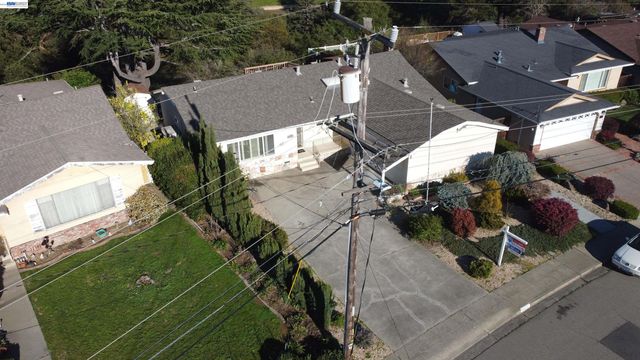 17774 Trenton Dr, Castro Valley, CA 94546