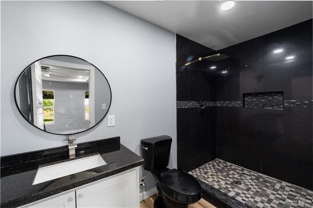 20652 Sid Jones Road, Harlingen, TX 78552
