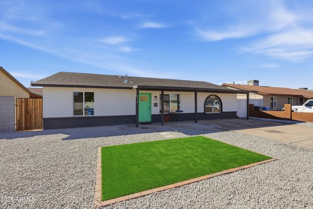 4929 W BERKELEY Road, Phoenix, AZ 85035