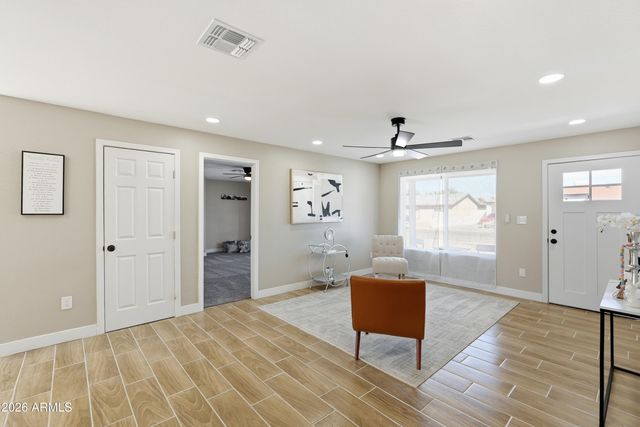 4929 W BERKELEY Road, Phoenix, AZ 85035