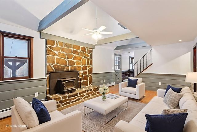 143 Hudson Rd, Stow, MA 01775