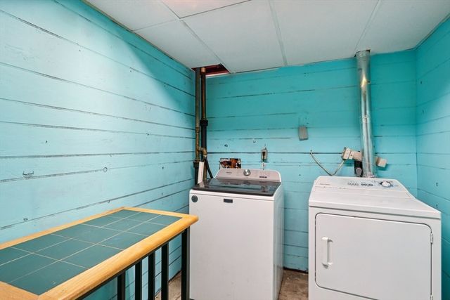 143 Hudson Rd, Stow, MA 01775