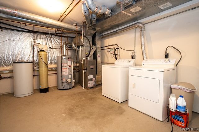 950 Hopkins Rd. A, Amherst, NY 14221