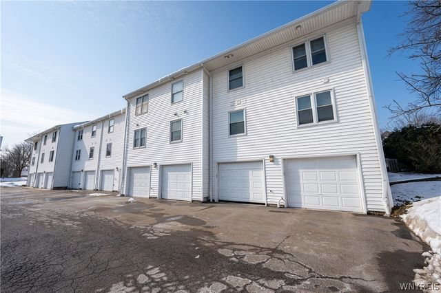 950 Hopkins Rd. A, Amherst, NY 14221