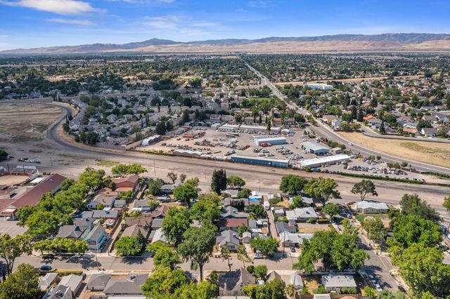 727 Taft Ave, Tracy, CA 95376