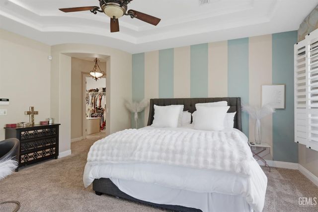 2206 Ribble Valley Drive, Bakersfield, CA 93311