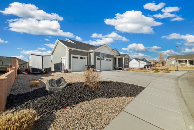 330 S SHERRATT DR, Cedar City, UT 84720