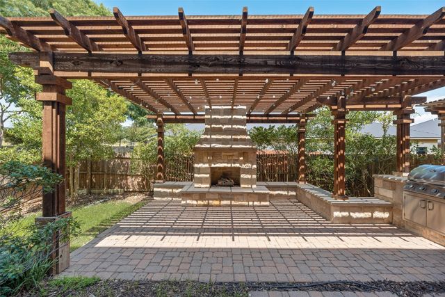 2625 Chambers Drive, Lewisville, TX 75067