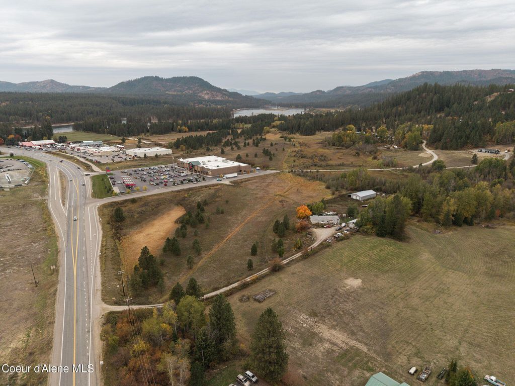 863 Highway 2, Oldtown, ID 83822 photo 4