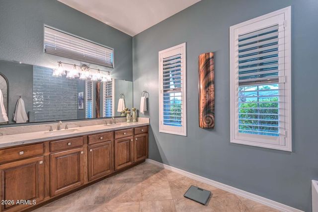 12927 W Quail Track Drive, Peoria, AZ 85383