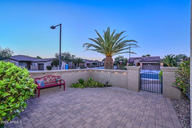 12927 W Quail Track Drive, Peoria, AZ 85383