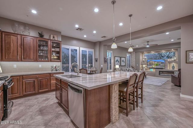 12927 W Quail Track Drive, Peoria, AZ 85383