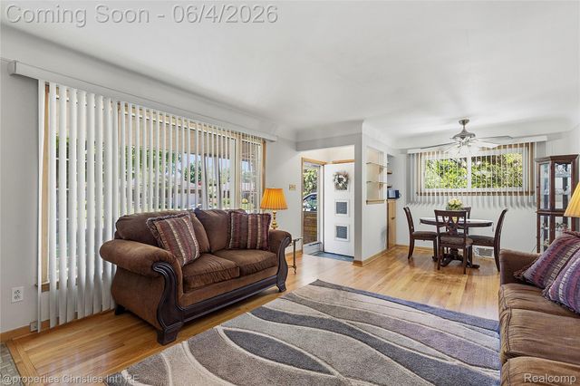 9610 Norborne, Redford Charter Township, MI 48239