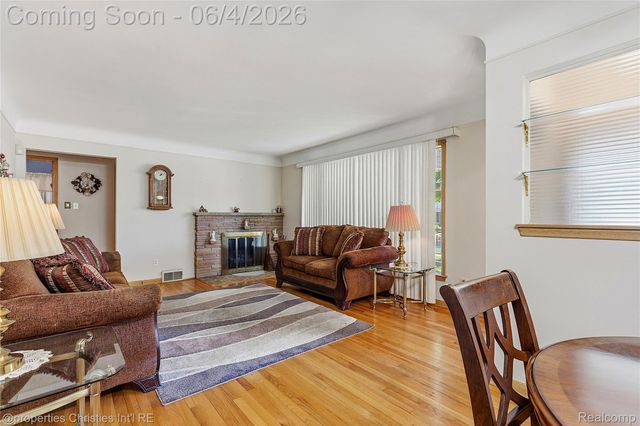 9610 Norborne, Redford Charter Township, MI 48239