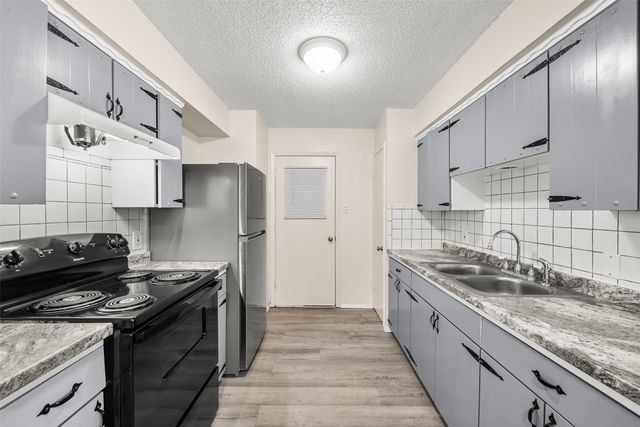 404 Vaden Avenue, Everman, TX 76140