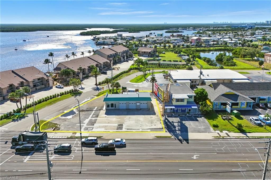 19003 San Carlos BLVD, FORT MYERS BEACH, FL 33931 — photo 2