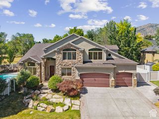 2935 E DENMARK DR, Cottonwood Heights, UT 84121