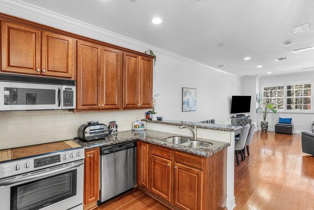 290 NE 5th Avenue 6, Delray Beach, FL 33483