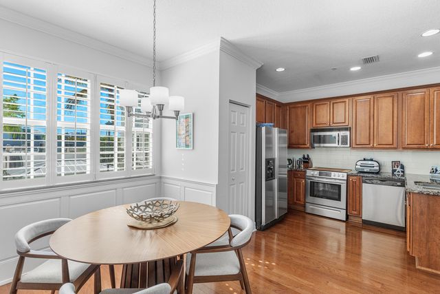 290 NE 5th Avenue 6, Delray Beach, FL 33483