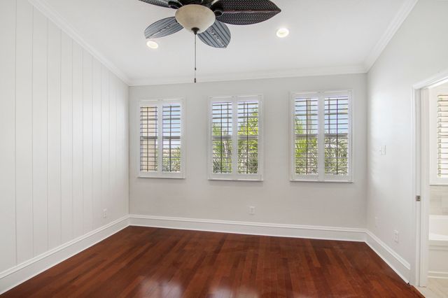 290 NE 5th Avenue 6, Delray Beach, FL 33483