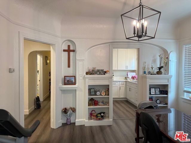 1406 2nd Avenue, Los Angeles, CA 90019