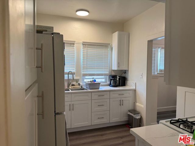 1406 2nd Avenue, Los Angeles, CA 90019