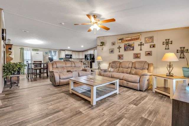 935 Indian Gap, Quitman, TX 75783