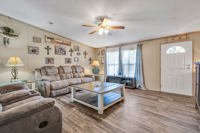 935 Indian Gap, Quitman, TX 75783