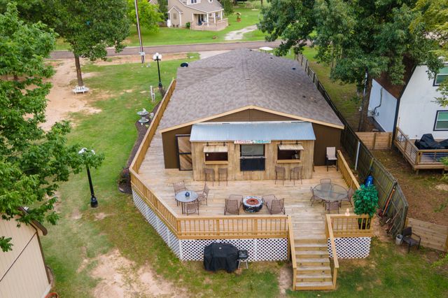 935 Indian Gap, Quitman, TX 75783