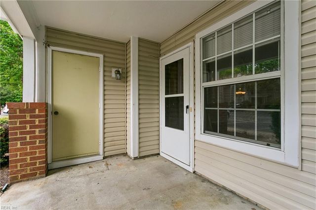 103 Stratford Dr Apt B, Williamsburg, VA 23185