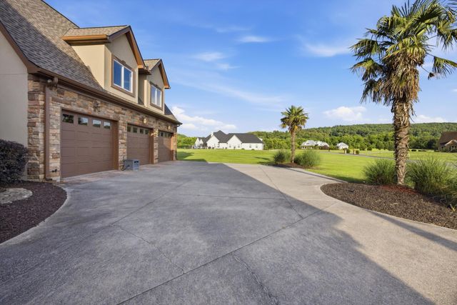 222 Cross Creek Drive, Ringgold, GA 30736