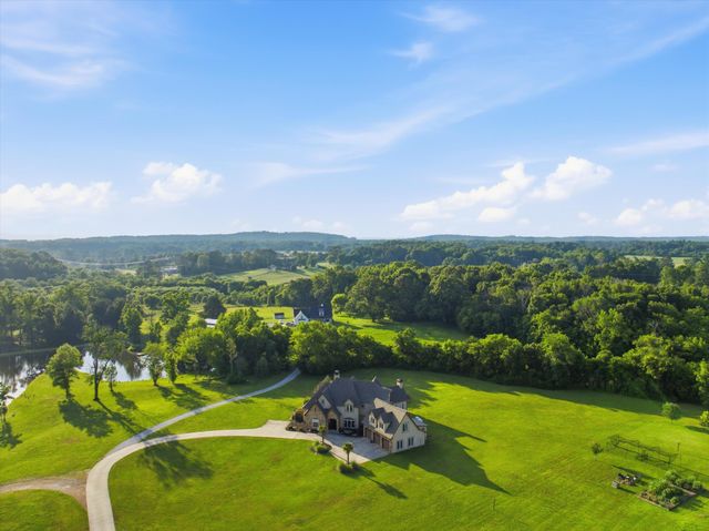 222 Cross Creek Drive, Ringgold, GA 30736
