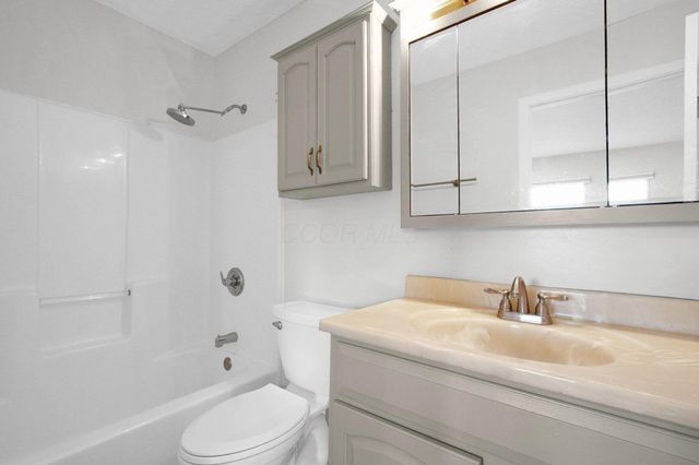 1174 Obetz Road, Columbus, OH 43207
