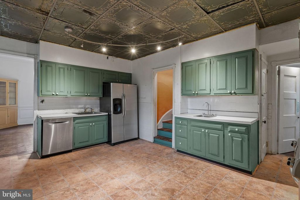 6439 CHEROKEE ST, PHILADELPHIA, PA 19119 — photo 4