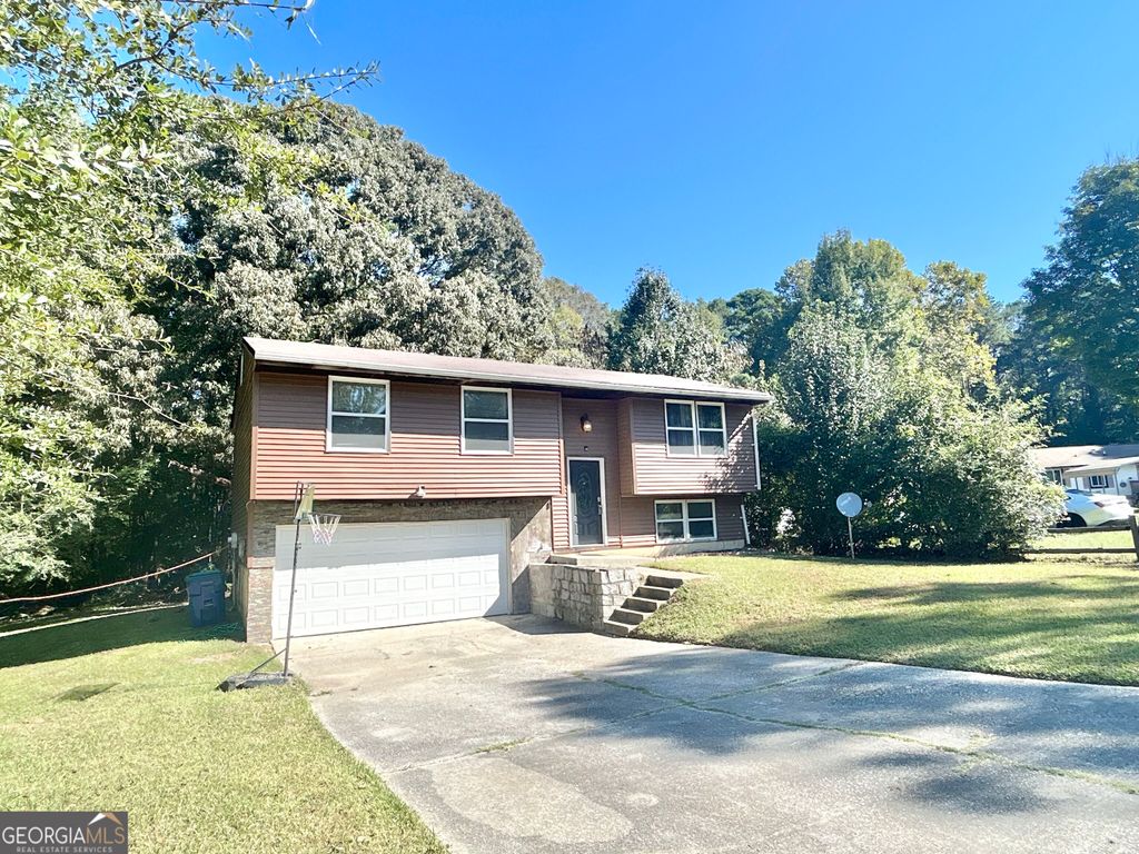 2877 SW Woodburn Court SW, College Park, GA 30349 — photo 3