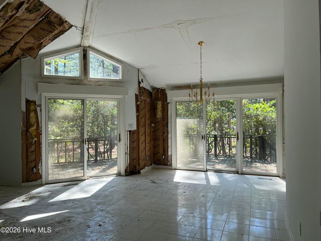 1551 Linden Road, Aberdeen, NC 28315