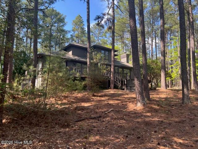 1551 Linden Road, Aberdeen, NC 28315