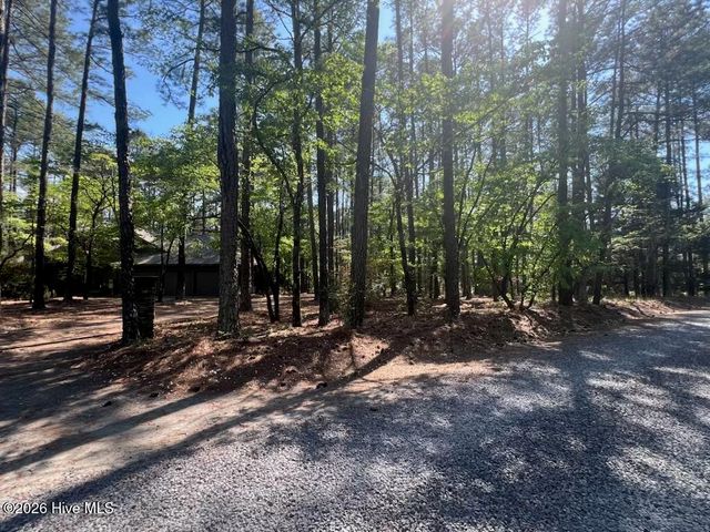 1551 Linden Road, Aberdeen, NC 28315