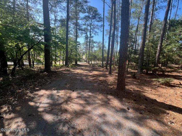 1551 Linden Road, Aberdeen, NC 28315