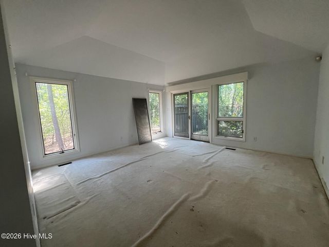 1551 Linden Road, Aberdeen, NC 28315