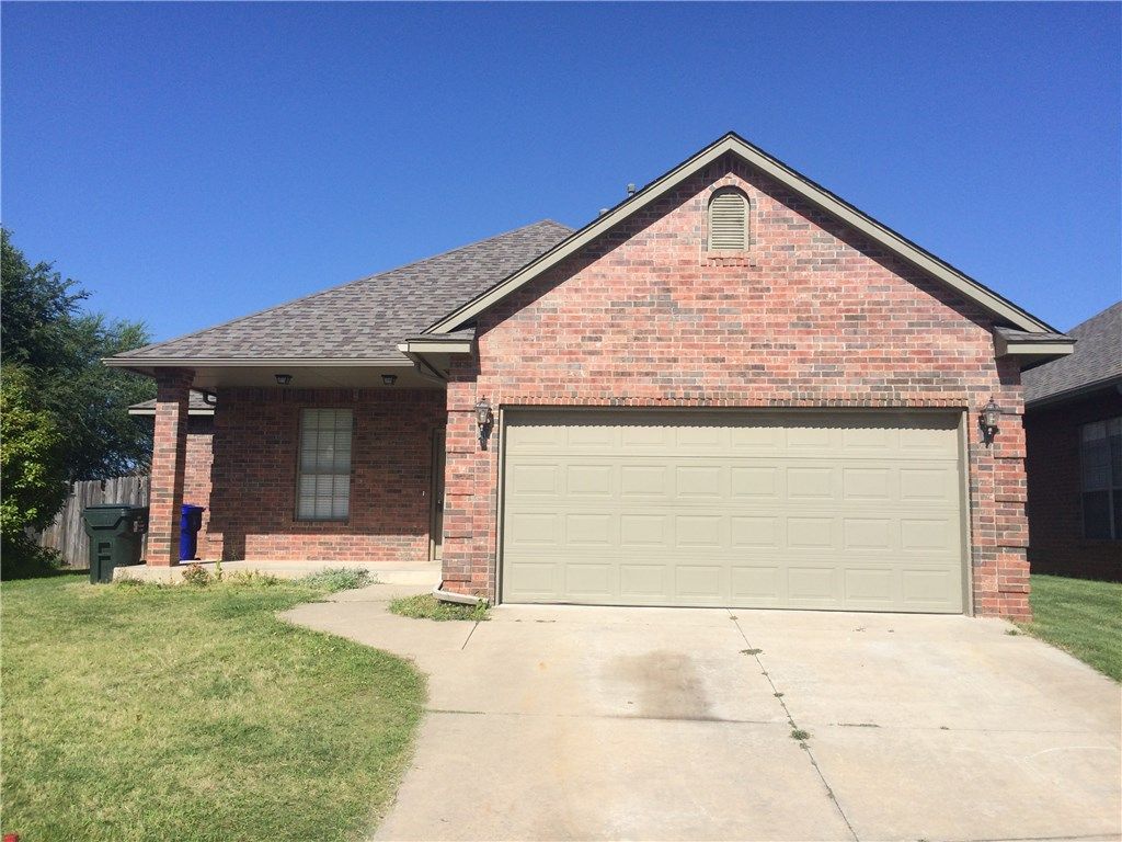 1828 S Cedar Creek Court, Norman, OK 73071