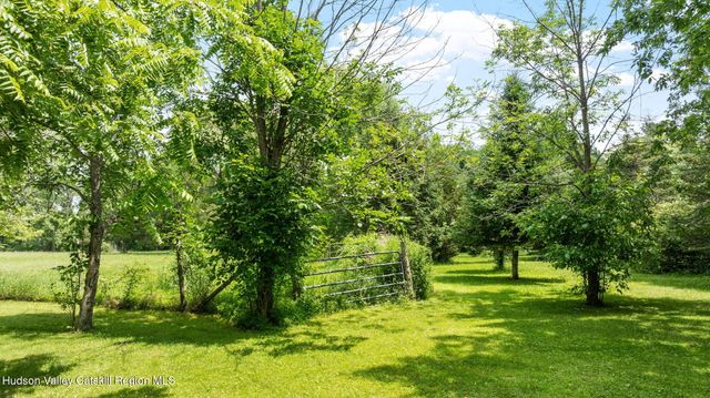 58 Van Deusen Road, Hudson, NY 12534