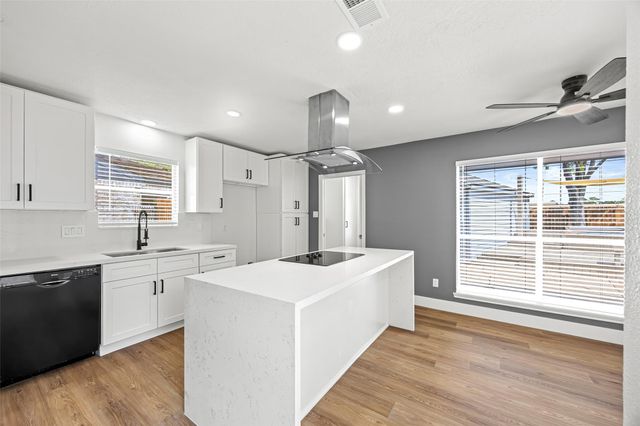 12210 Waldemar Drive, Houston, TX 77077